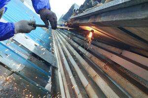 专业丝瓜视频下载污翻新防腐防水喷漆施工