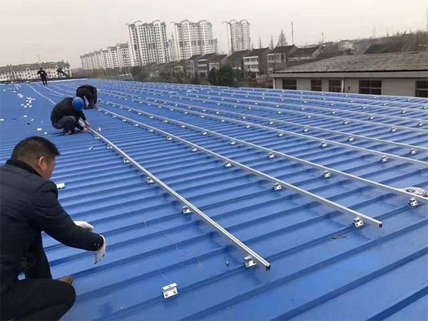 丝瓜视频黄色版屋面使用丝瓜视频下载污有哪些优点
